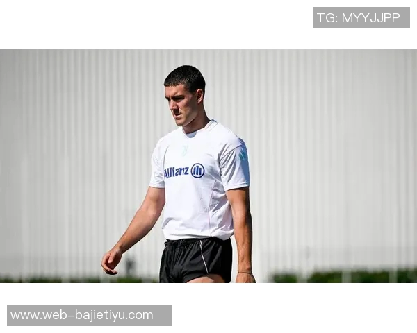 弗拉霍维奇重返尤文图斯医疗中心进行体检准备复出 弗拉霍维奇重返尤文图斯医疗中心进行体检准备复出