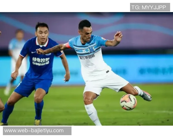 国际足联新规广告牌距离边线需保持1米以降低比赛风险