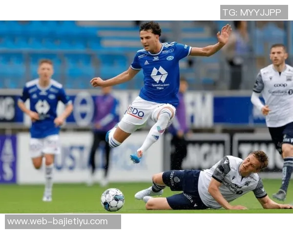 桑托斯在巴甲最后一轮以三球击败克鲁塞罗成功保级并获得南美杯资格